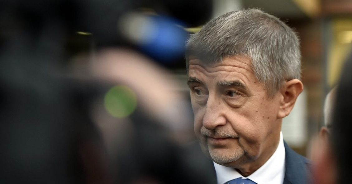 Místo voleb s rodinou do zahraničí. ‚I Babiš si potřebuje odpočinout,‘ brání premiéra Brabec